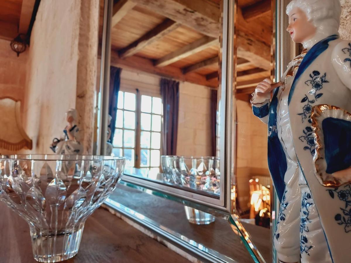 Chateau Des Senechaux, Bourdeilles ภายนอก รูปภาพ