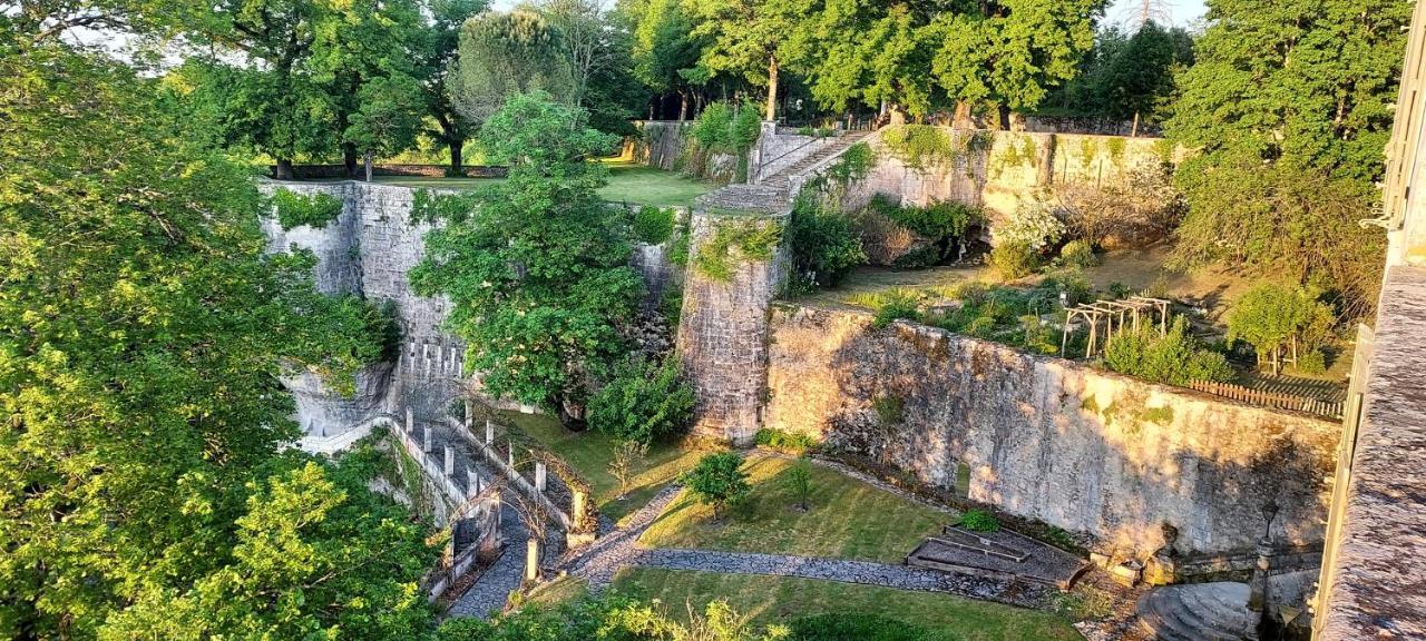 Chateau Des Senechaux, Bourdeilles ภายนอก รูปภาพ
